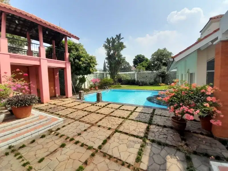 Jual murah rumah area prime Bukit Golf Pondok Indah Jaksel