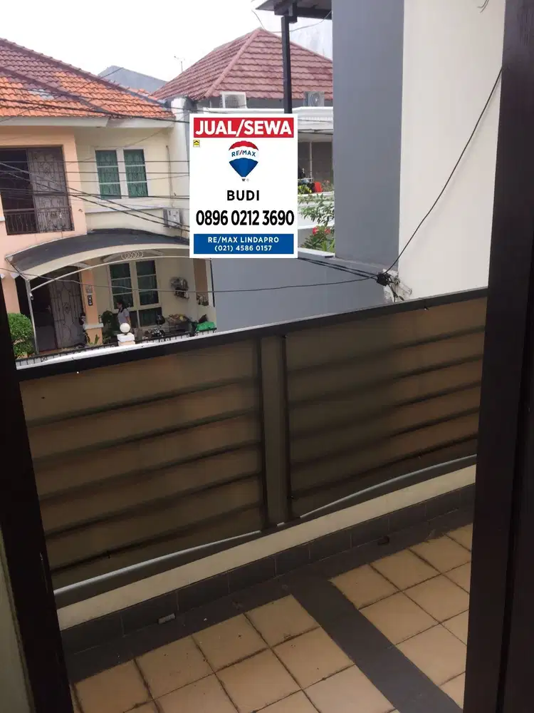 Dijual rumah kelapa gading gading arcadia cakep LT 6 x 15 2 tk 3+1 KT