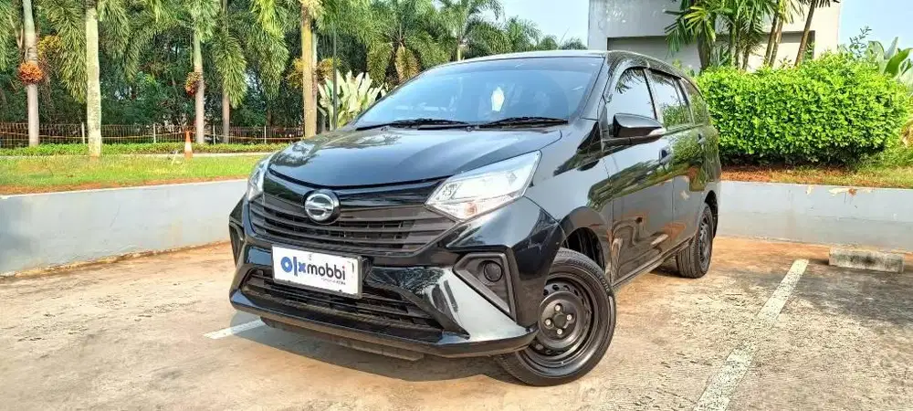 Like New -  Daihatsu Sigra 1.0 M Bensin MT 2024 Hitam KP