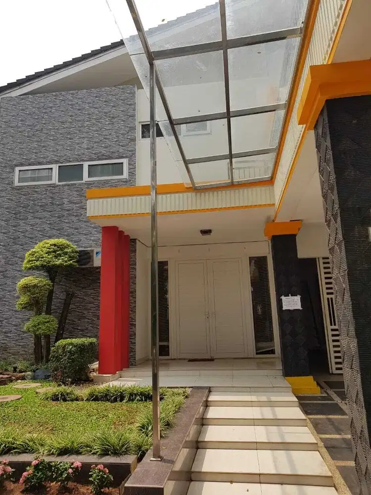 Di Jual rumah cluster vassa lake Vasa residence Lippo Cikarang