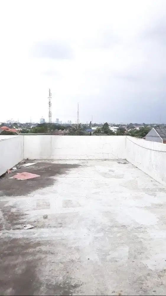 Disewakan Ruko Strategis Gandeng 3 Di Jalan Jombang Raya RH15807
