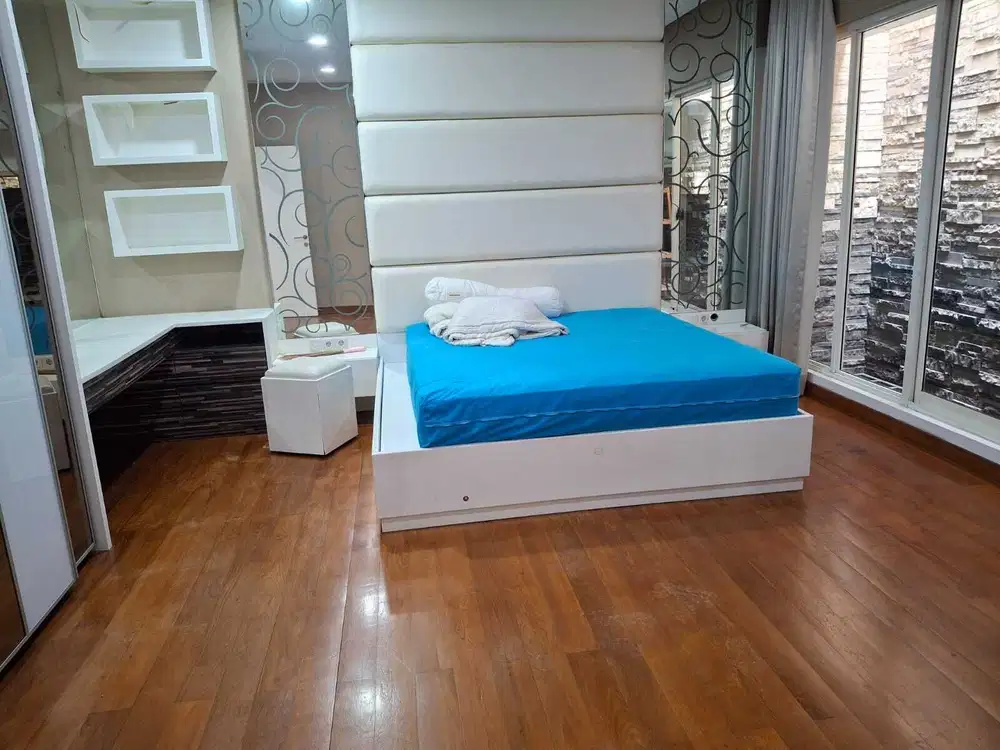 Town House Ancol Mansion 4+1 Kamar Tidur Dekat Area Wisata Ancol Dufan