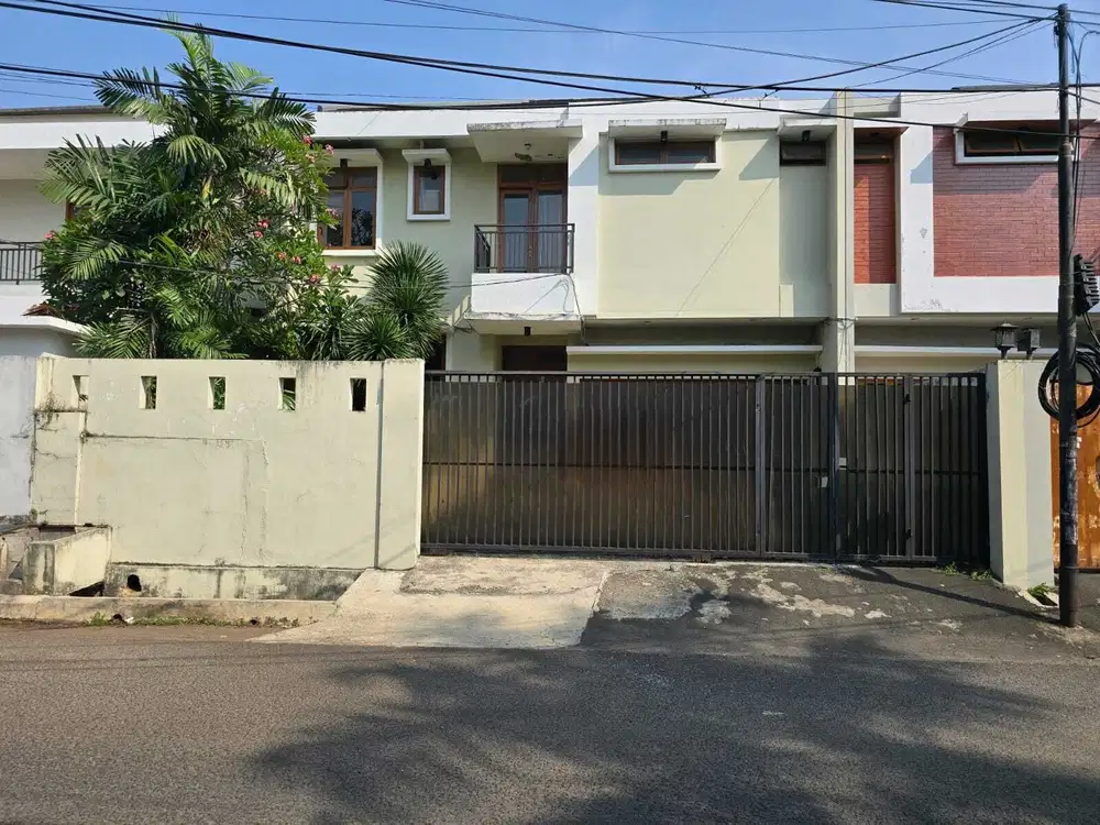 FOR RENT RUMAH SIAP HUNI DI KEMANG JAKARTA SELATAN
