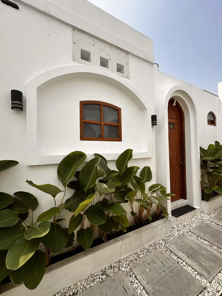 Villa siap huni lokasi strategis