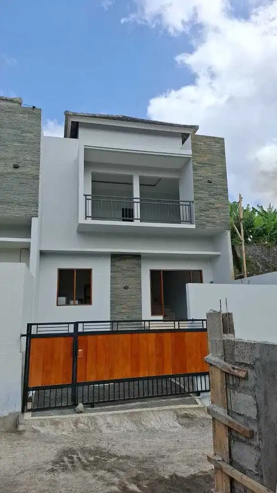 Rumah baru gress 2lt strategis sading dkt puspem badung,rsup kapal