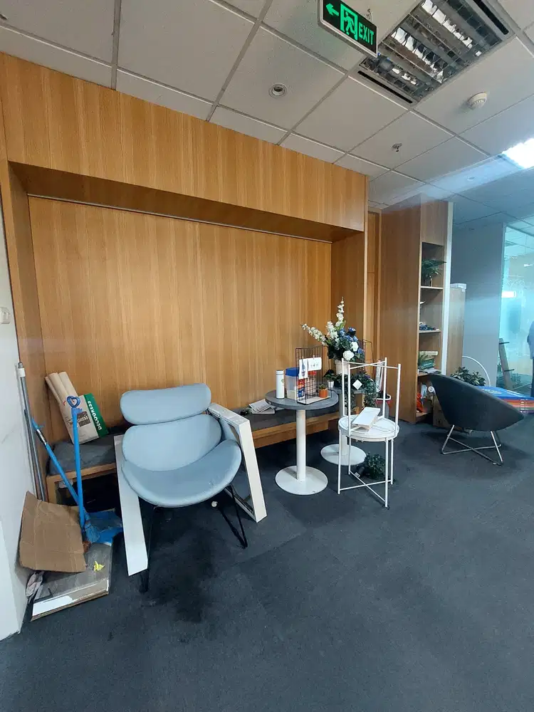 Dijual Murah Office Space St Moritz Lippo Puri Indah