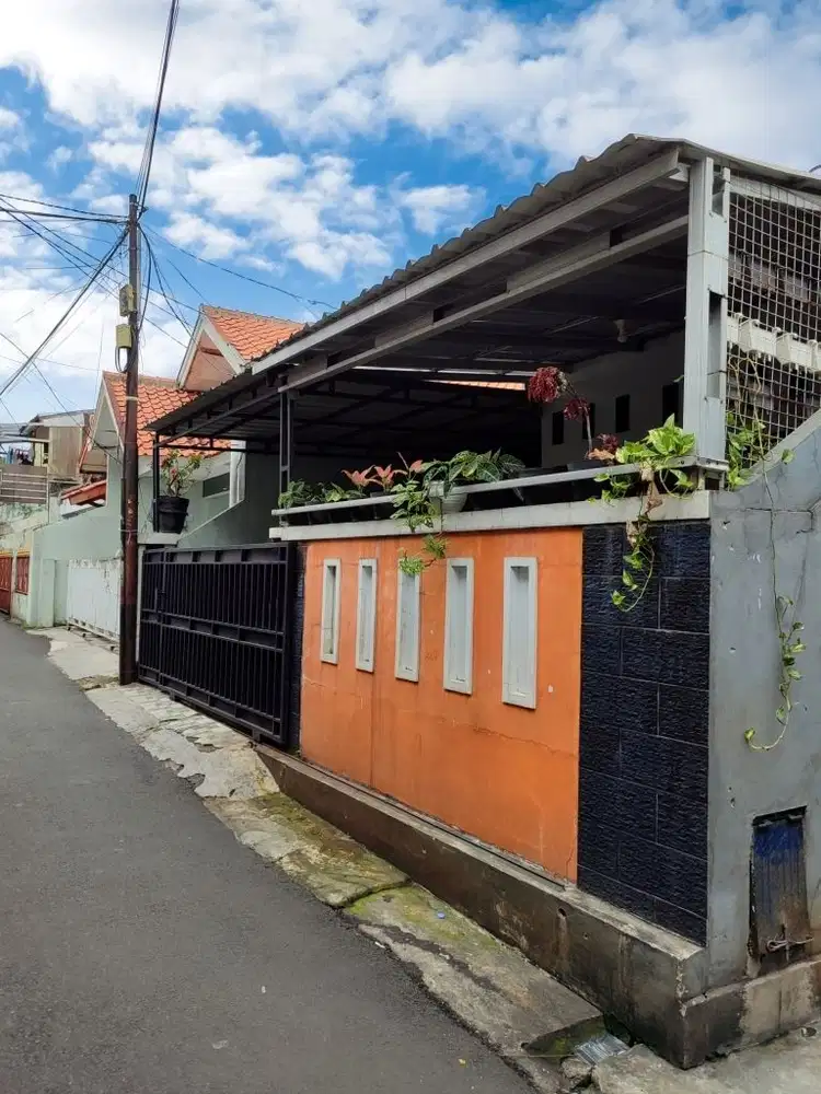 DIJUAL RUMAH MURAH DIBAWAH HARGA PASAR DI ASEM BARIS TEBET