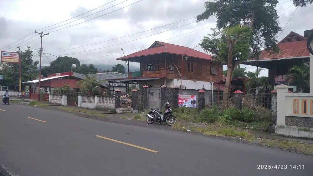 Dijual rumah di Kema 1 Kec. Kauditan dekat pertigan Alfamart dan Pasar