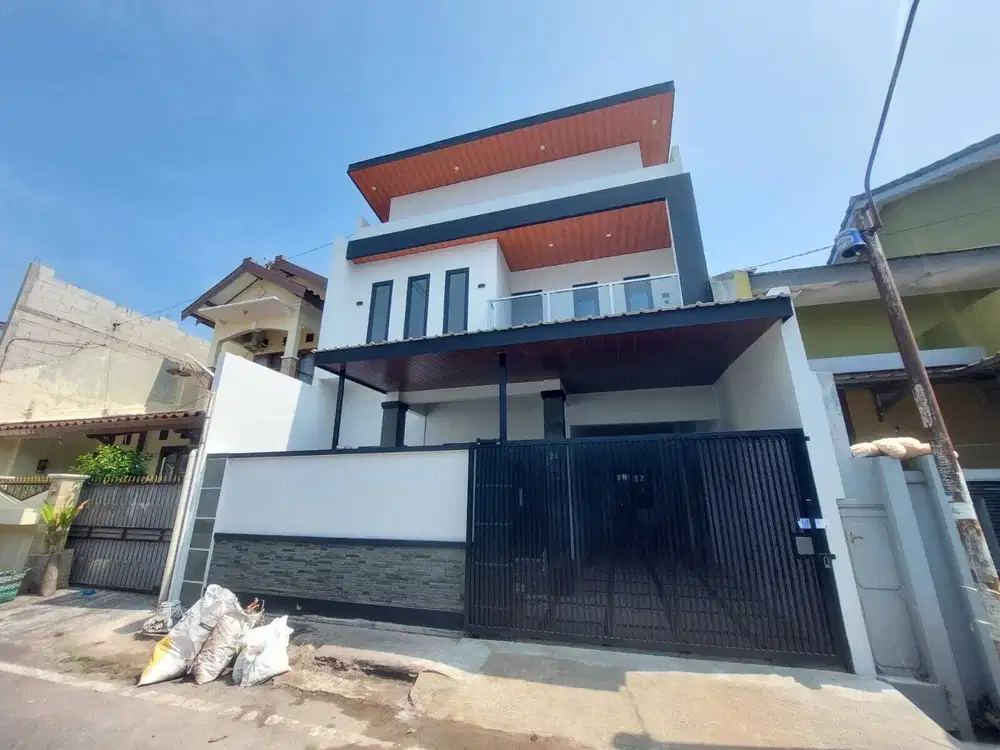 Rumah mewah di perumahan fajar indah colomadu
