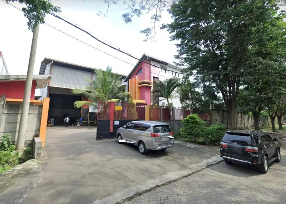 Pabrik + Tahu Murah di Jalan Raya Kawasan Industri Gresik (KIG)