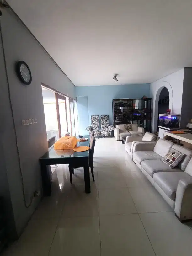 Disewakan Rumah minimalisjalan Junaidi Cipete Jakarta Selatan