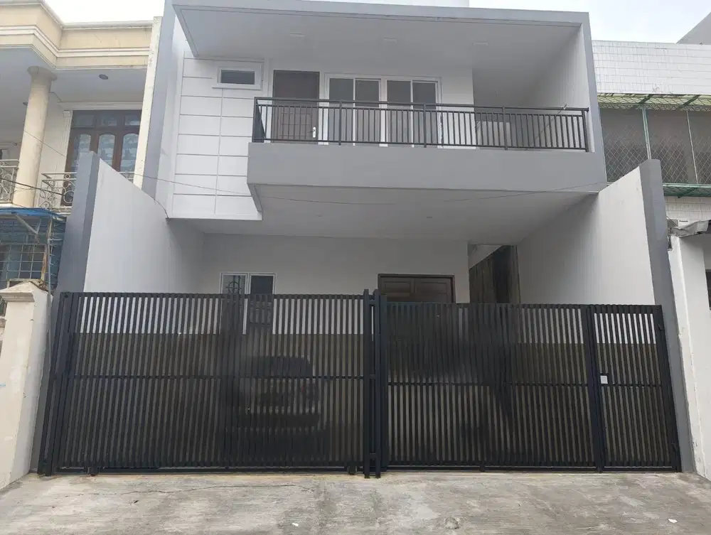 Rumah Brand New 3 Lantai Bebas Banjir di Pekojan Tambora