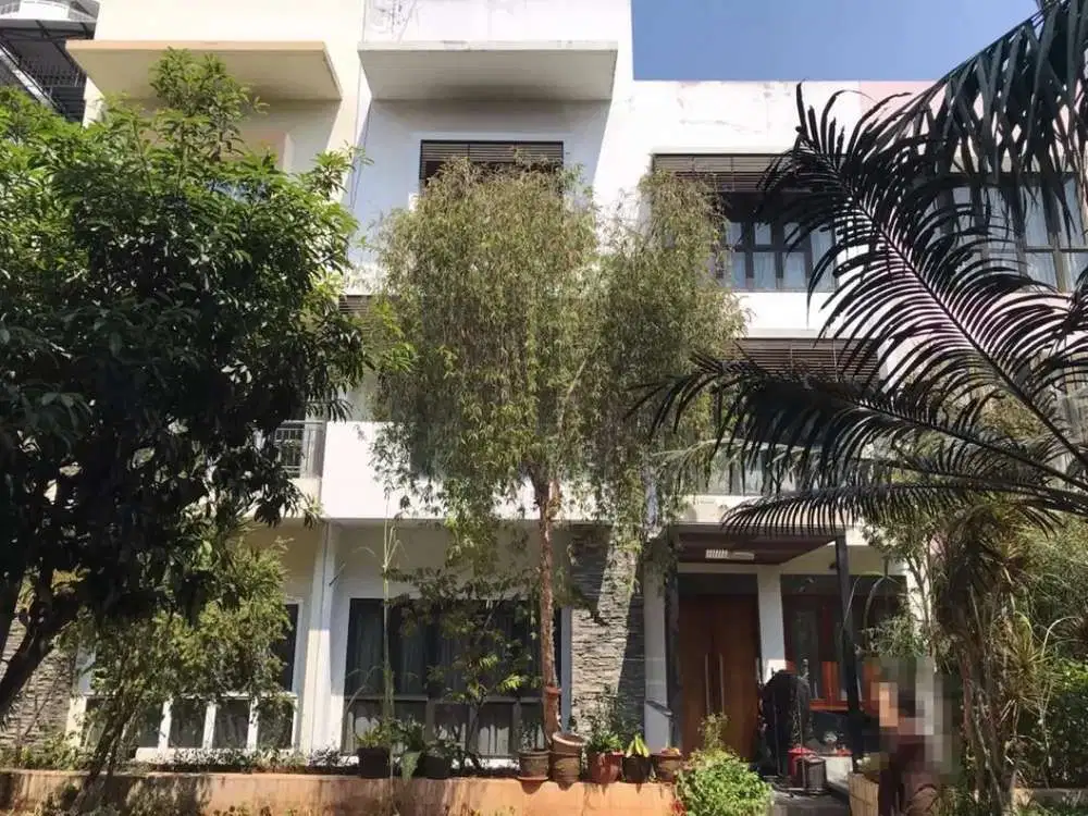 Dijual rumah Springhill Residence Golf View