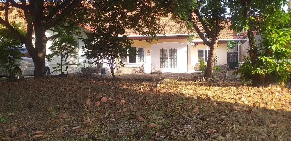 Jual Cepat Rumah Vintage 1 Lantai Panggungrejo, Pasuruan - Jawa Timur