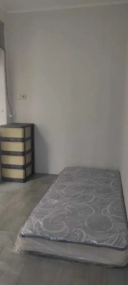 Kost Khusus Wanita Nyaman & Strategis  Pondok Cabe, Tangsel