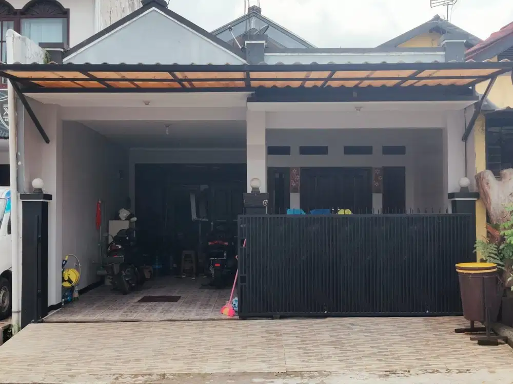 Rumah Bagus Siap Huni 1,5 Lantai di Kawaluyaan Buahbatu Bandung