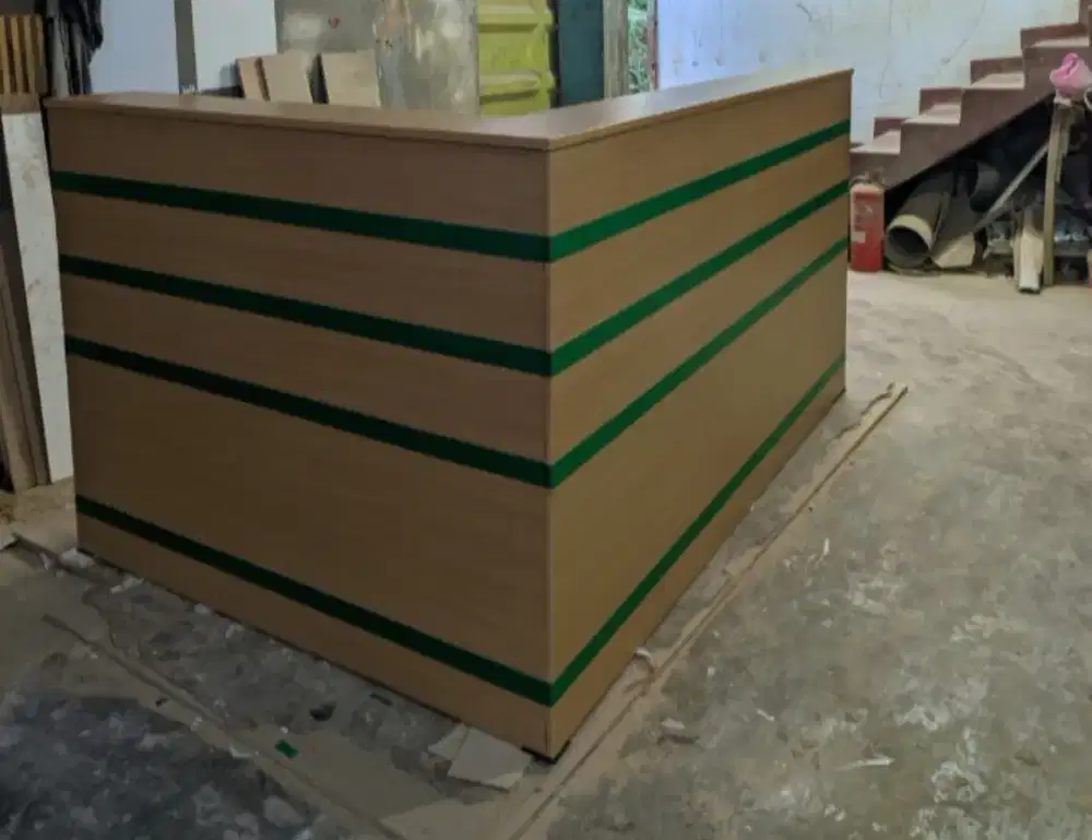 Meja Kasir Minimalis