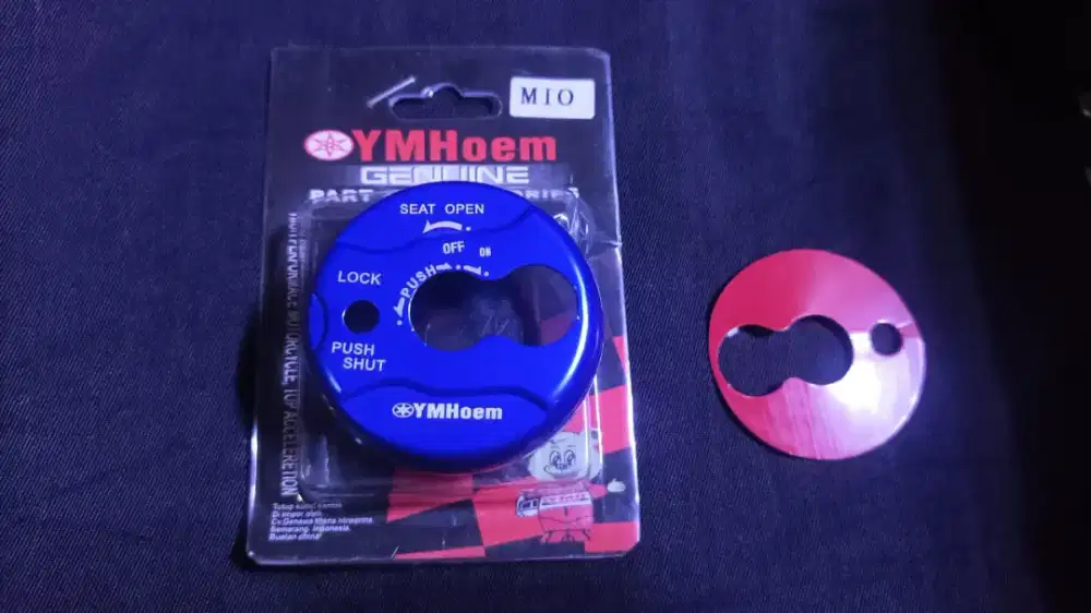 Tutup cover lubang kunci yamaha nmax mio gear cnc biru
