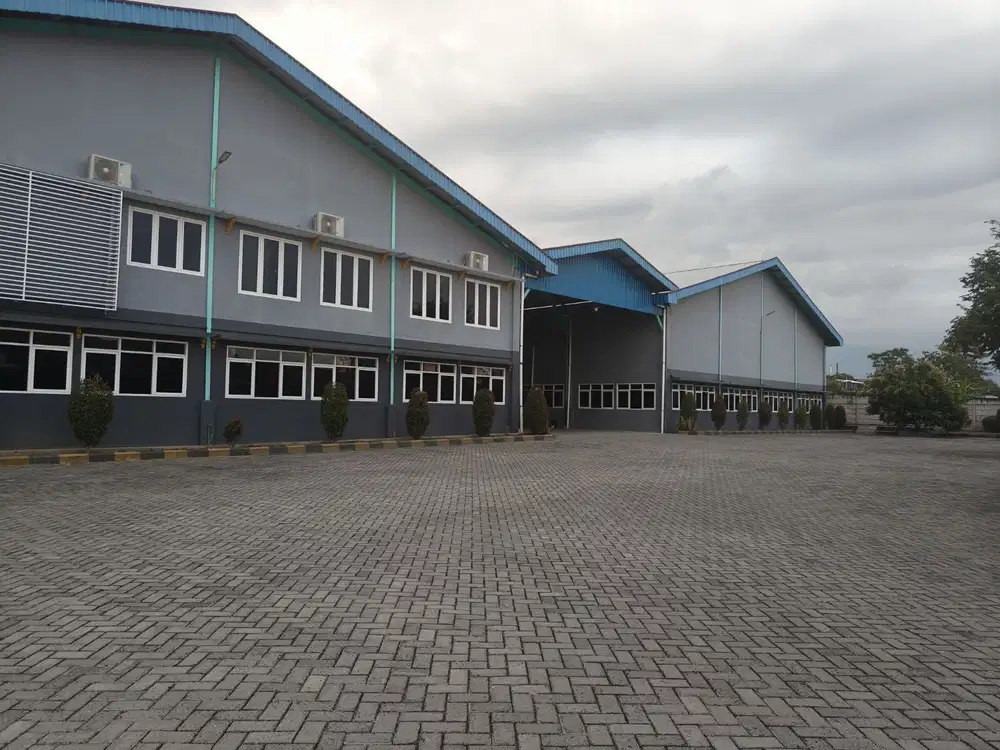 Pabrik Bagus Asri dan Strategis di Pasuruan Jawa Timur