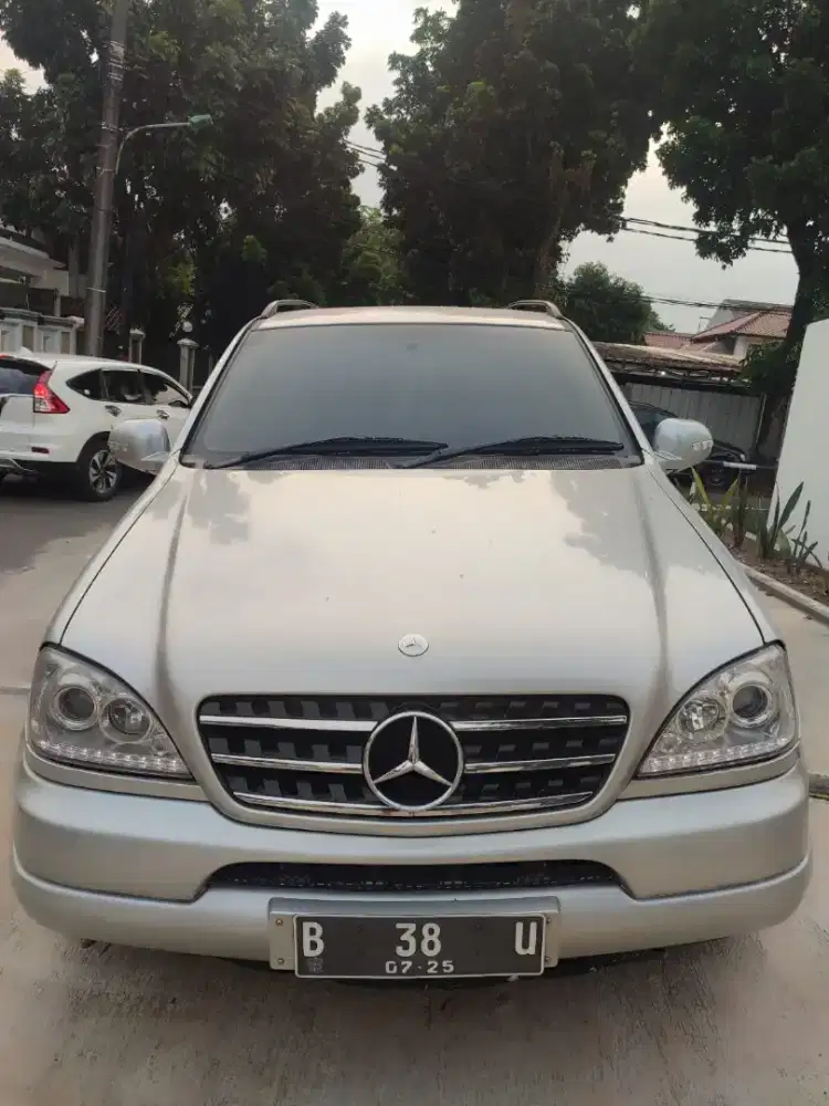 Mercy ML 320 AT th 2001 jok 3 baris