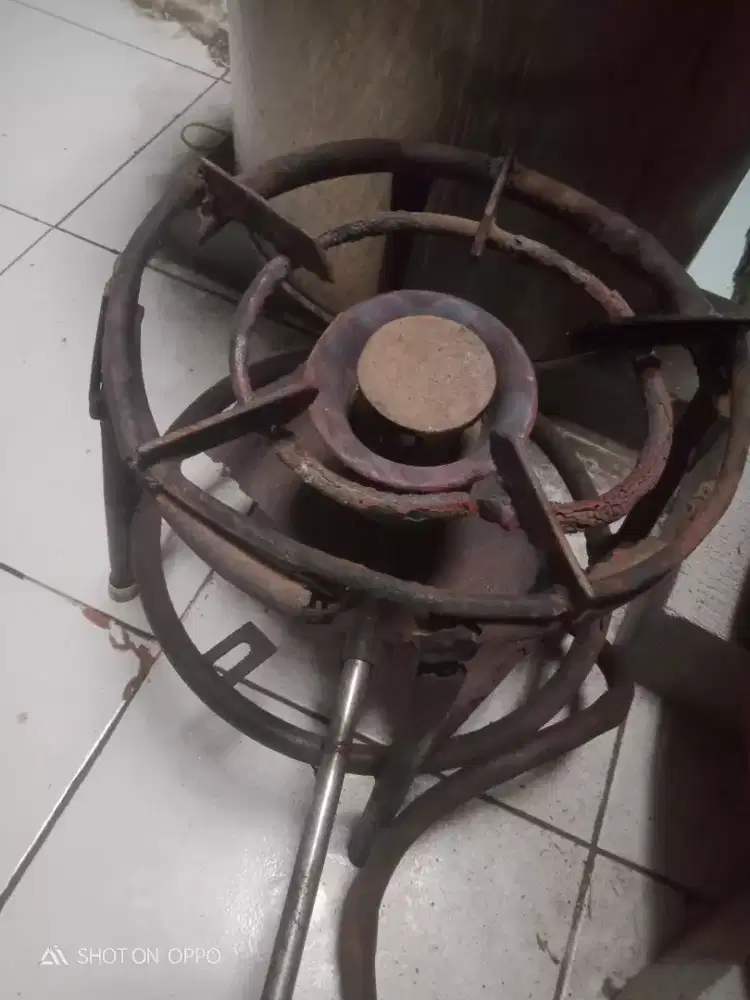 Kompor mawar bekas jualan baso