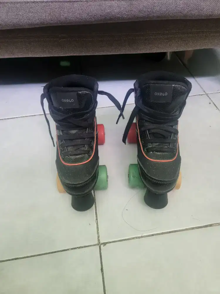 Oxelo By Decathlon Sepatu Roda Anak, Size 34