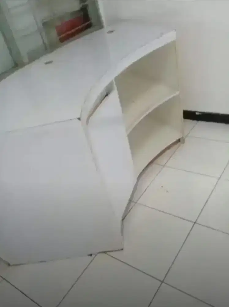 Dijual meja melingkar