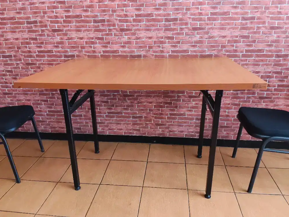 Meja kayu lipat 120x80x80