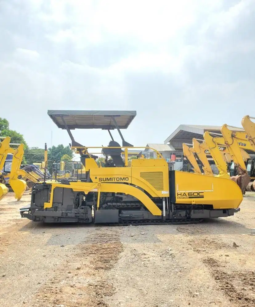 Asphalt Finisher Sumitomo HA60C ex Jepang