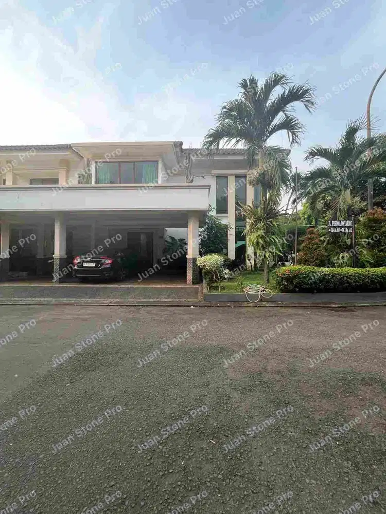 RUMAH MEWAH HOOK KOTA WISATA CIBUBUR,RAPIH