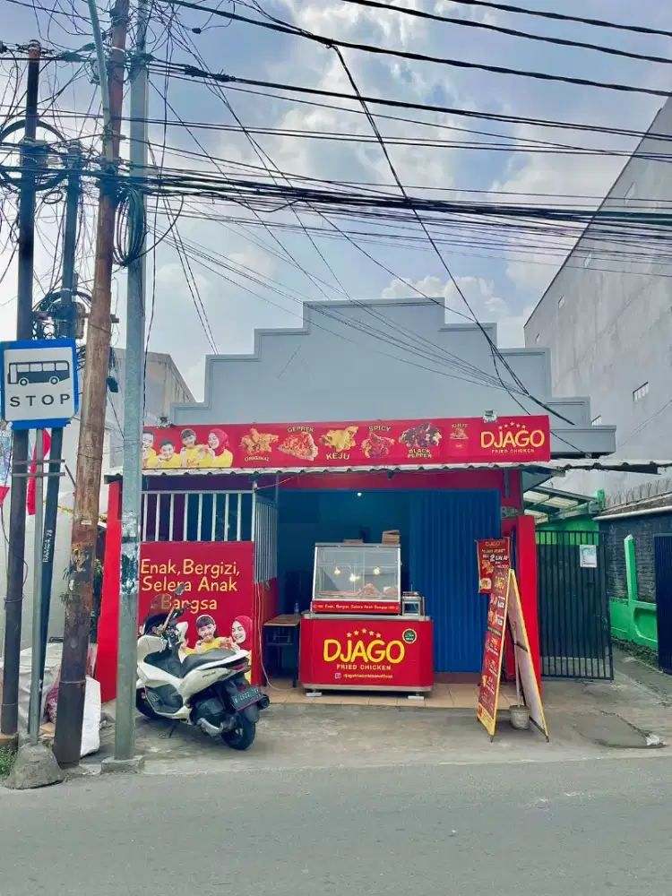 Crew Djago fried chicken ditempatkan jakarta