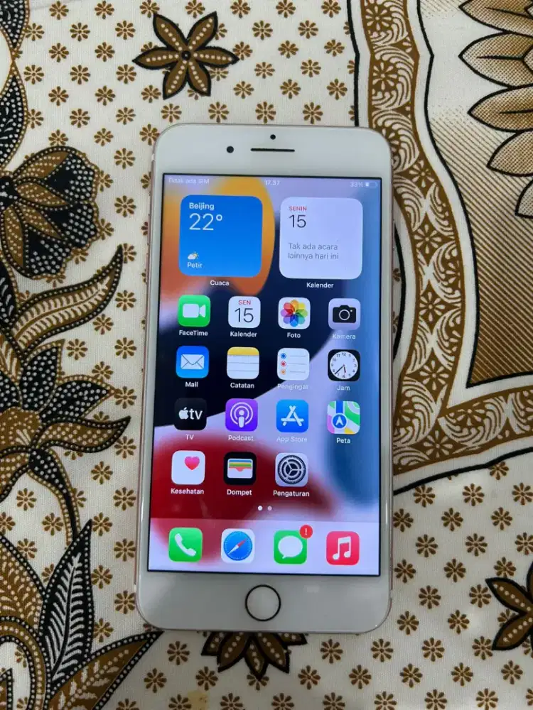 Dijual iPhone 7+