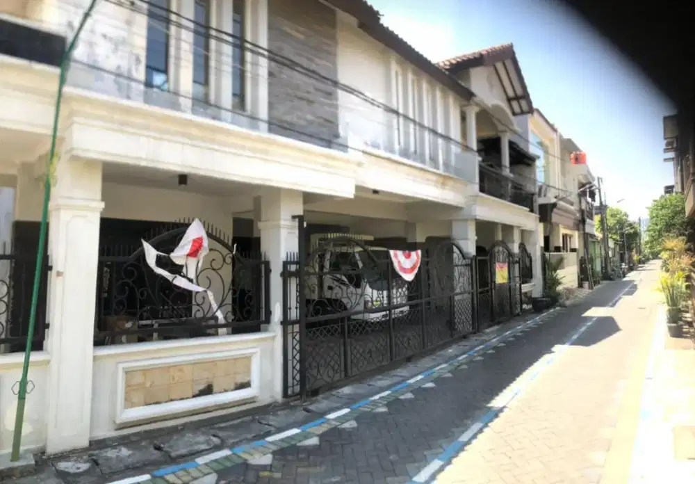 Rumah di jual di bogangin baru blok k no 14 kedurus karang pilang sby