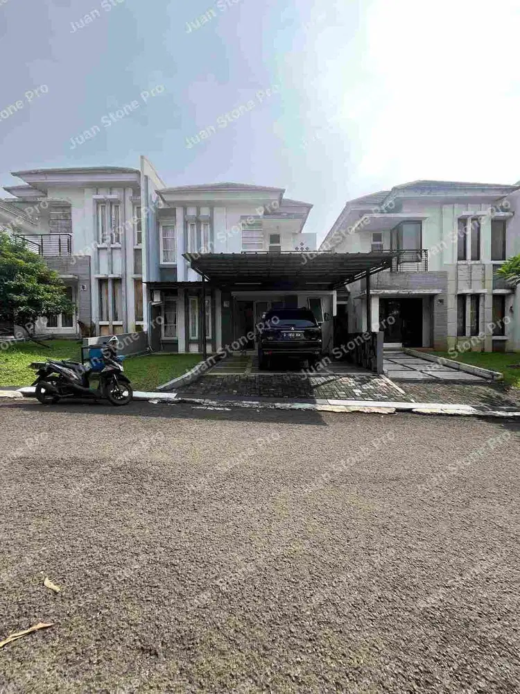 RUMAH MODERN SUDAH RENOVASI,SIAP HUNI