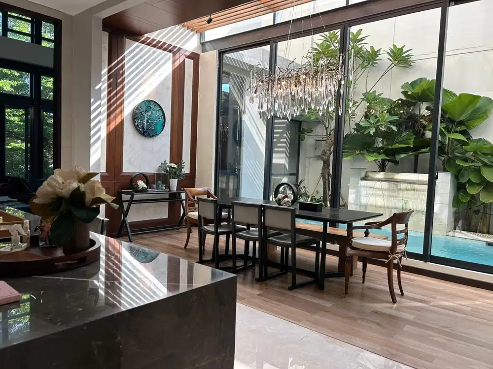 Rumah NAVAPARK BSD CITY, dengan Private Swimming Pool