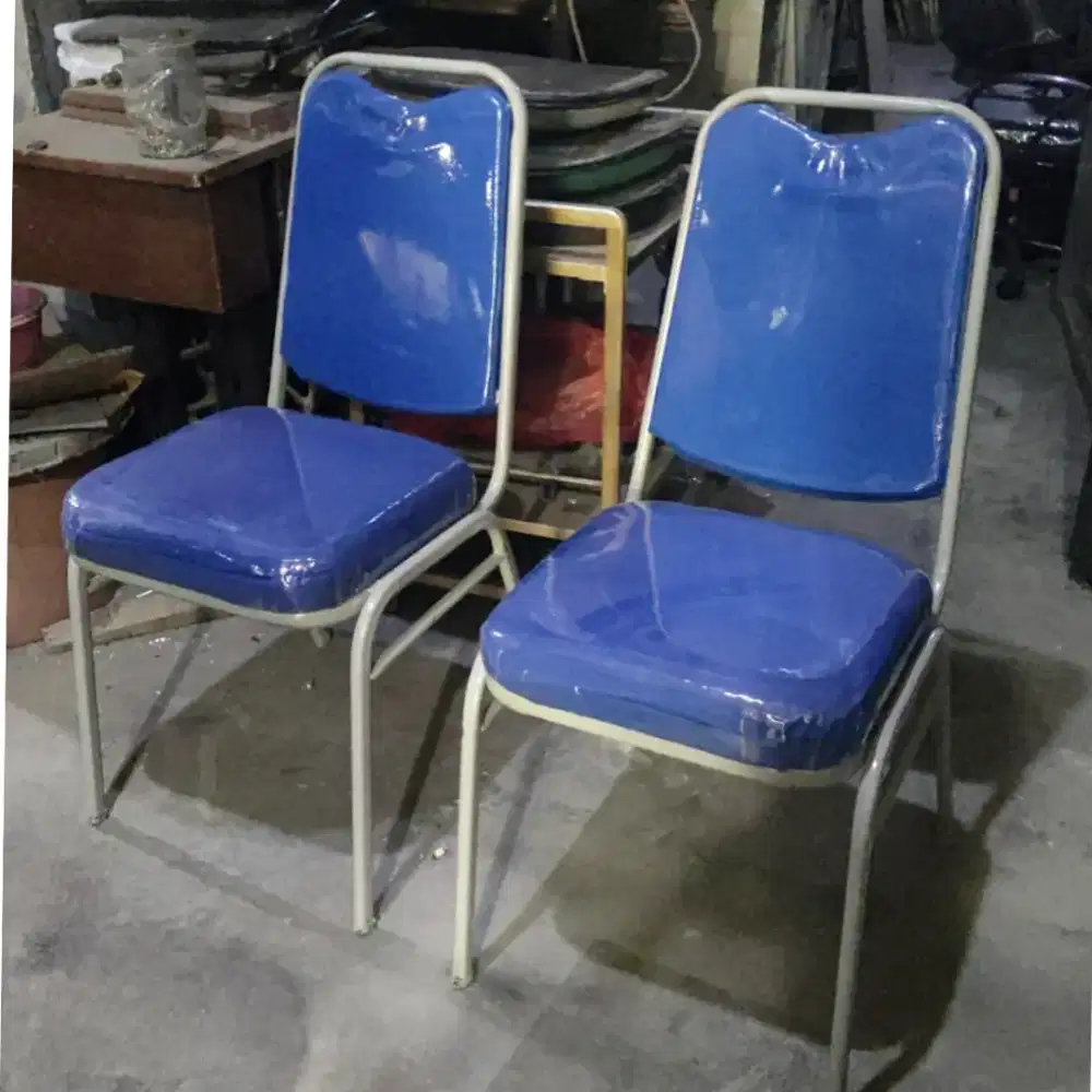 kursi susun warna biru bekas kursi acara kursi makan