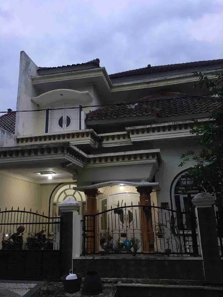 RUMAH BUNGA MERAK SUHAT KOTA MALANG