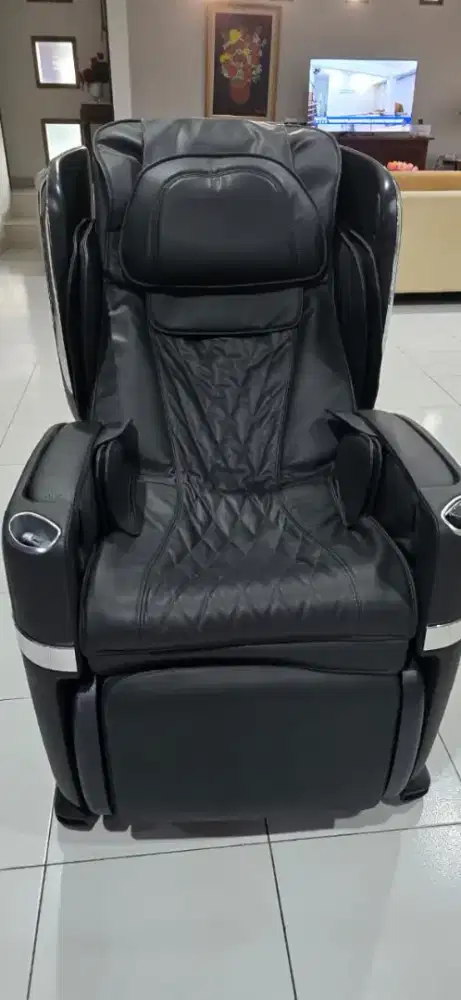 Massage Chair OSIM uLove 2  (Kondisi 90%, Jarang Dipakai)