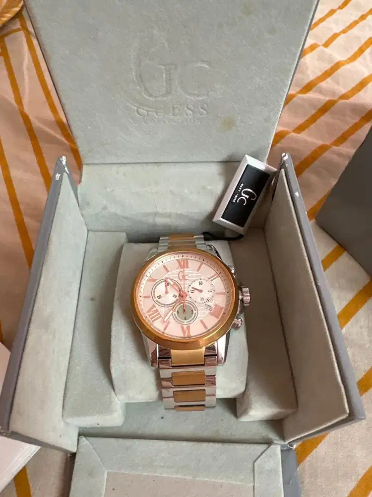 Jam tangan pria Guess ori