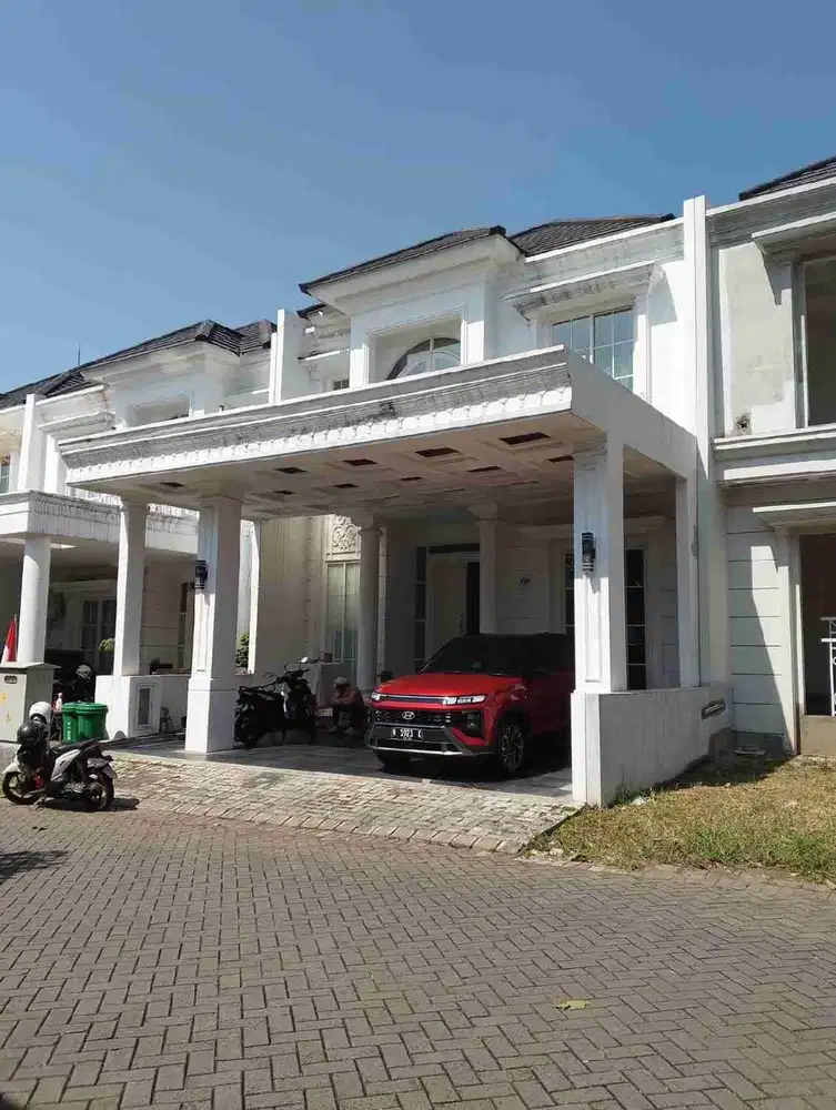 RUMAH MEWAH GREEN ORCHID SUHAT MALANG