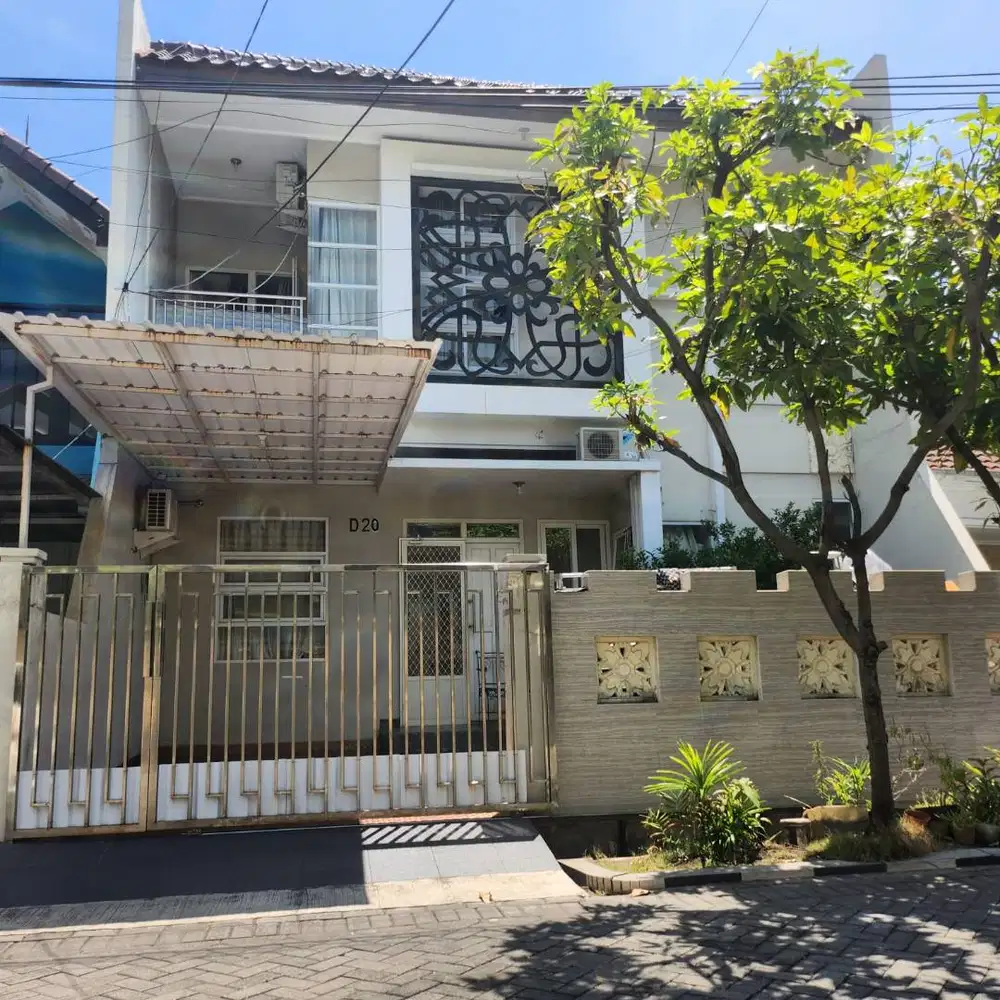 Dijual Rumah Mewah Manyar Jaya 2 Lantai Siap Huni Lokasi Strategis