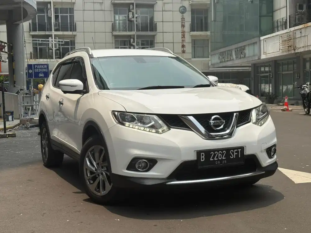 NISSAN XTRAIL 2.5 AT 2015 T32