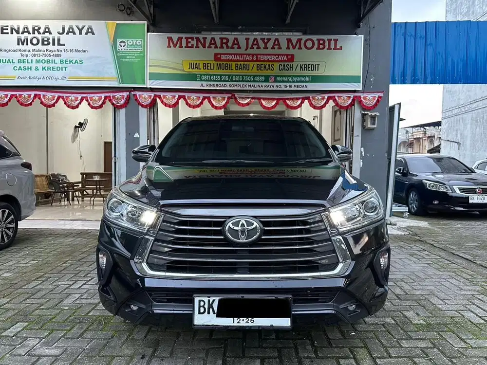 Toyota Innova Reborn 2.4 V Matic Diesel 2021