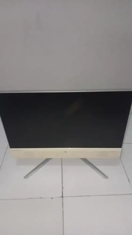 PC All in one 21.5 in Lenovo intel core i5-6400