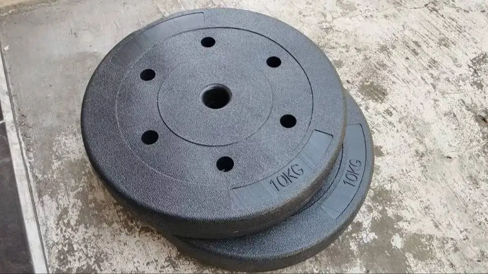 1 Set Dumbbell Plate / Barbel Plate 10Kg x 2 (Total 20Kg)  Kondisi Bar