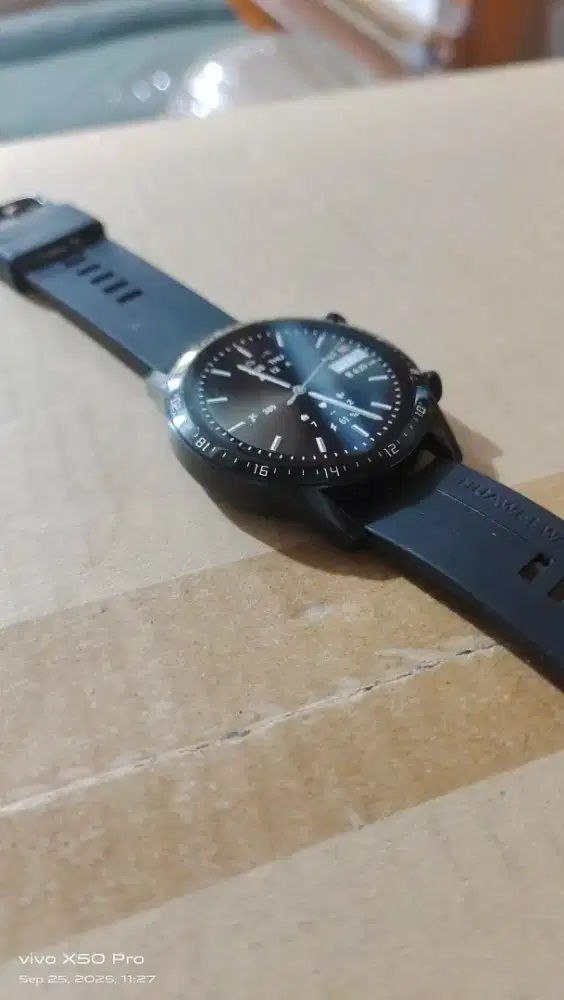 smartwatch huawei GT 2 fungsi normal, batere masi awet