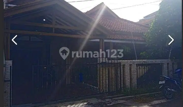 Rumah minim renov komplek parakan asri sayap batununggal,Bandung