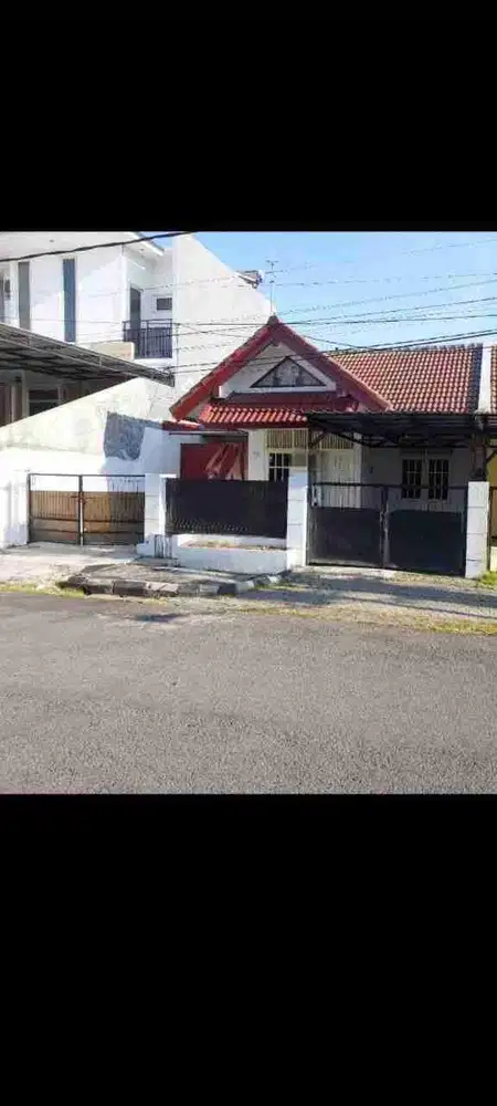 Disewakan Rumah di Sutorejo Prima