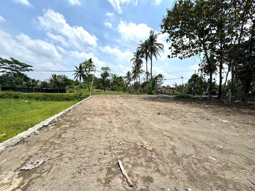 Belakang Kampus UII, SHM Ready Siap Bangun