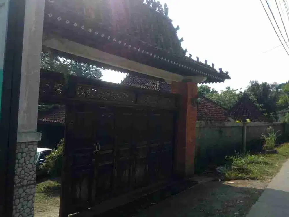 Dijual Rumah Murah di Jl. Hambalang Golf Sentul